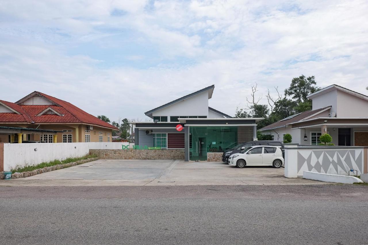 Oyo 90005 Dc Villa Guest House Kuala Rompin Ngoại thất bức ảnh